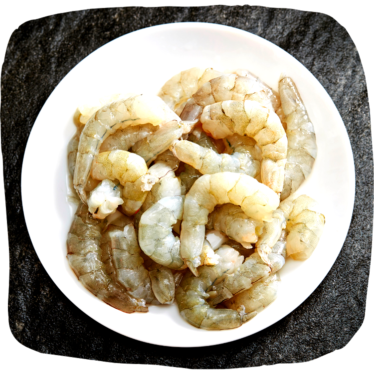 Image of In a bowl of shrimp, put the paprika, old bay...